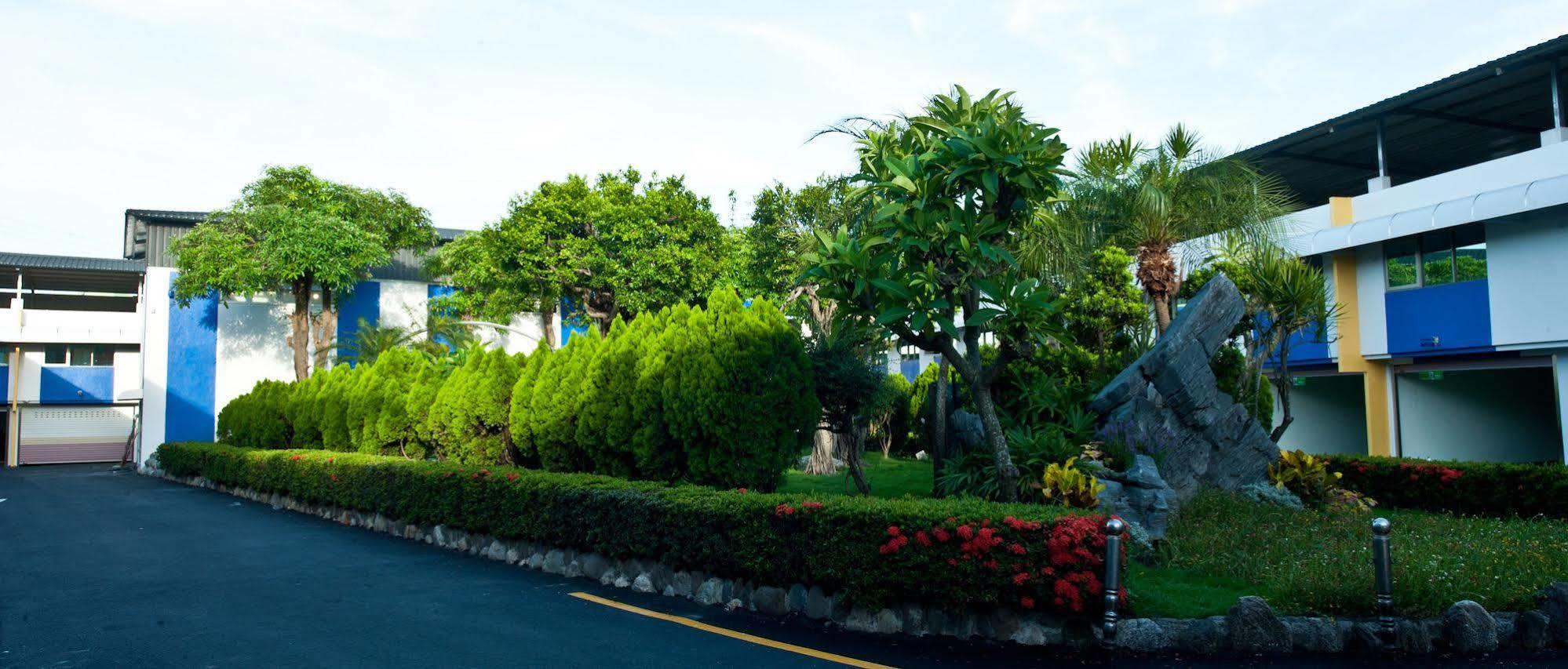 Yudali Motel Donggang Exterior photo